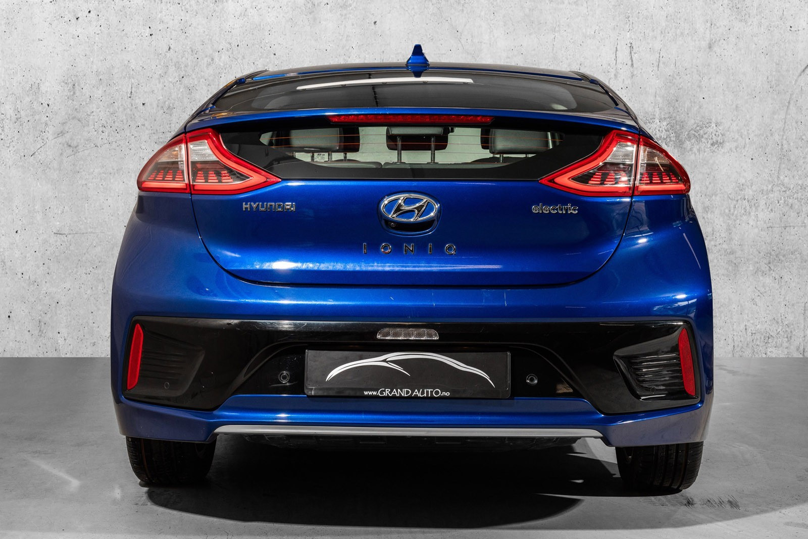 Hyundai IONIQ