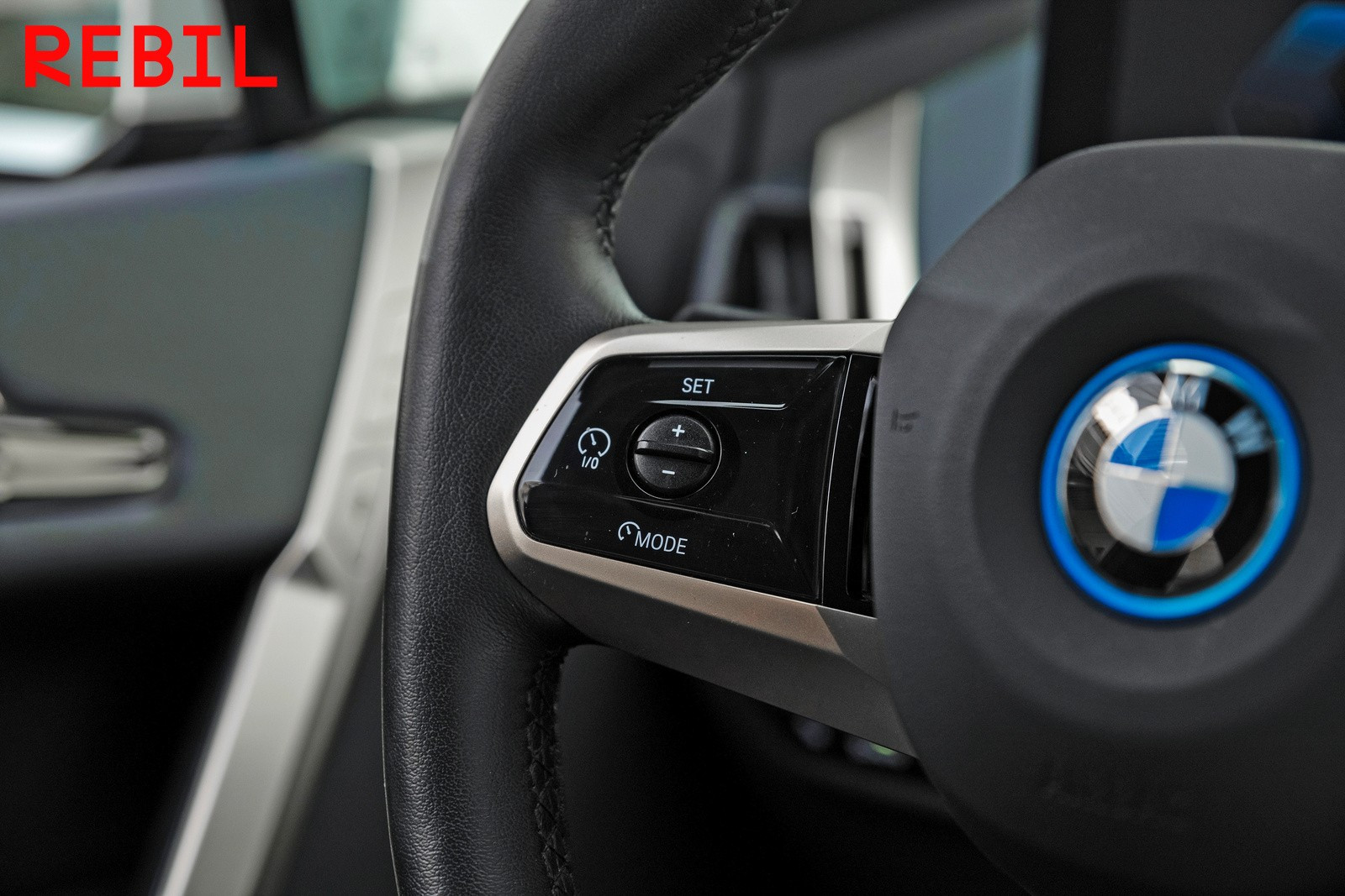BMW iX xDrive 50