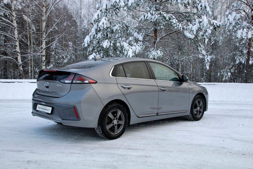 Hyundai IONIQ