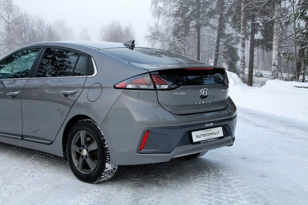 Hyundai IONIQ