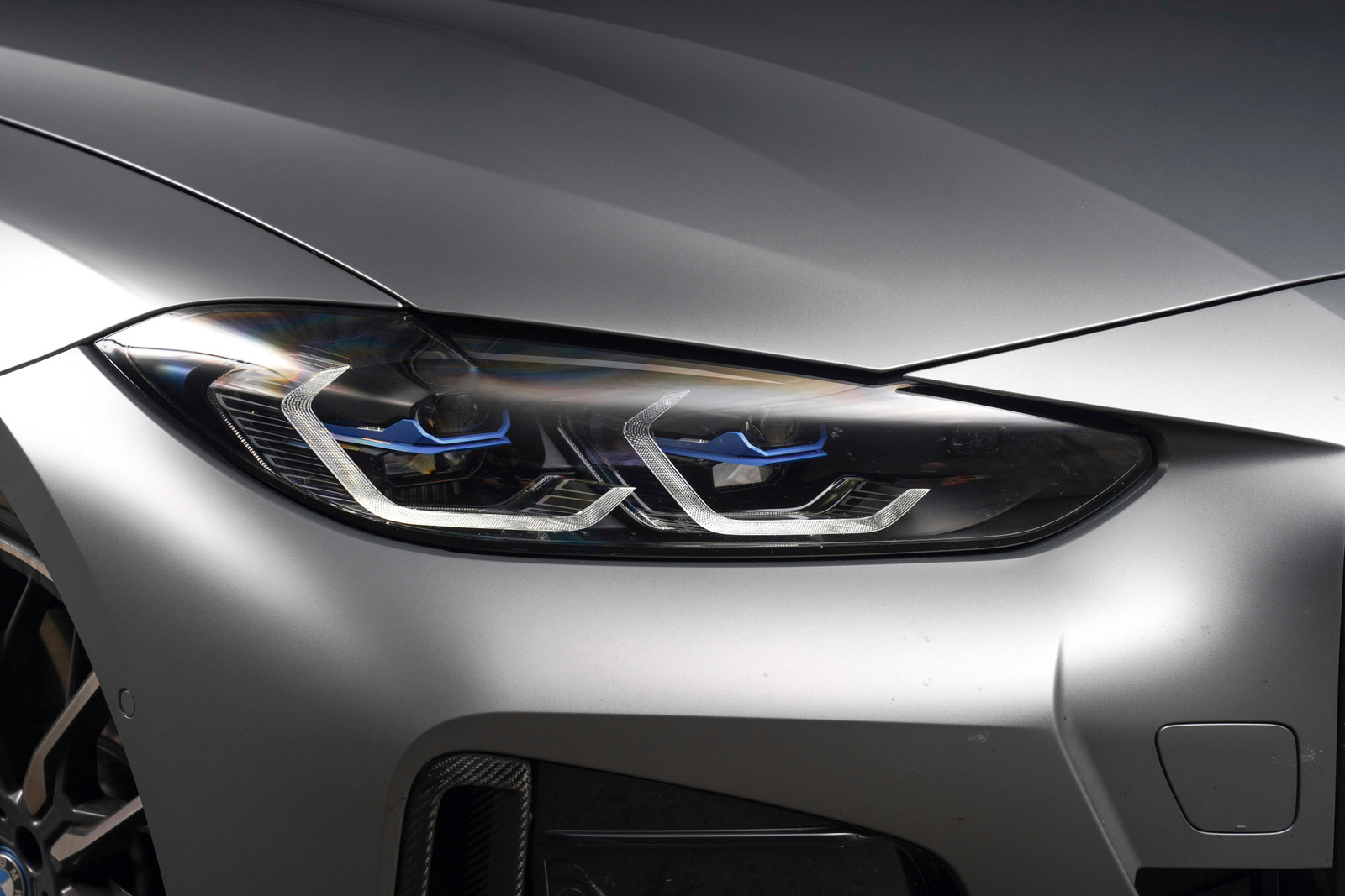 BMW i4 M50