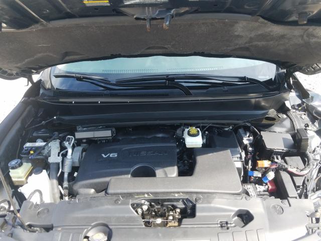 Nissan Pathfinder 2019