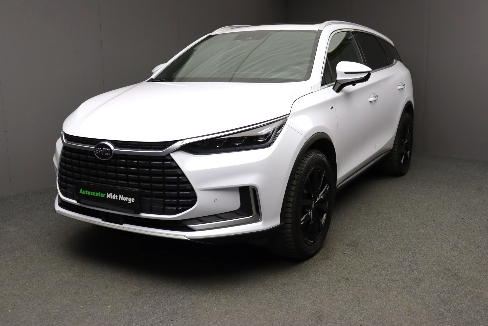 BYD Tang