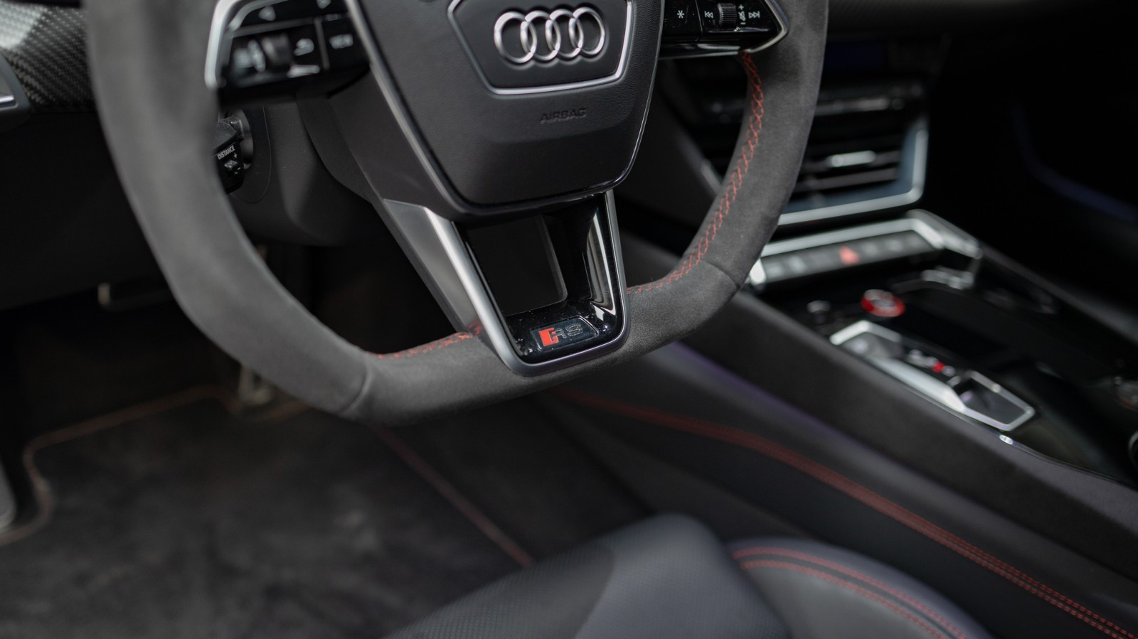 Audi e-tron GT RS