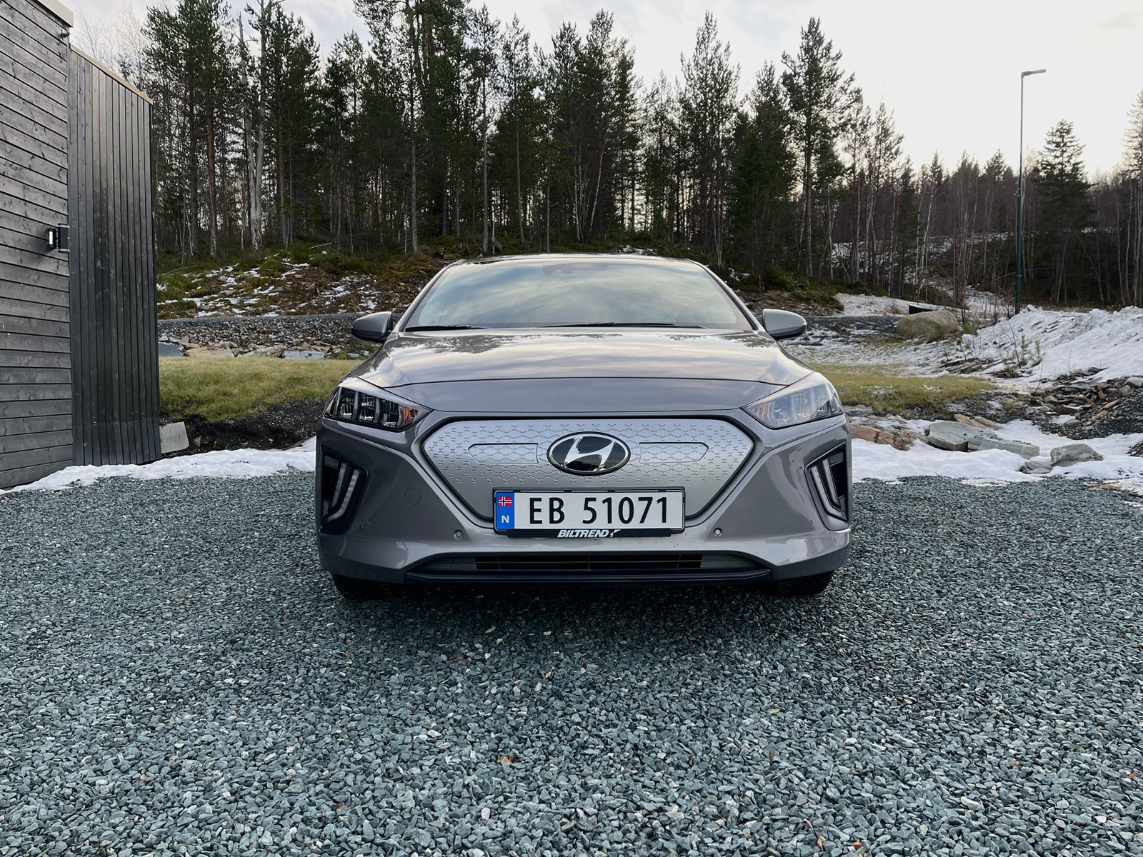 Hyundai IONIQ