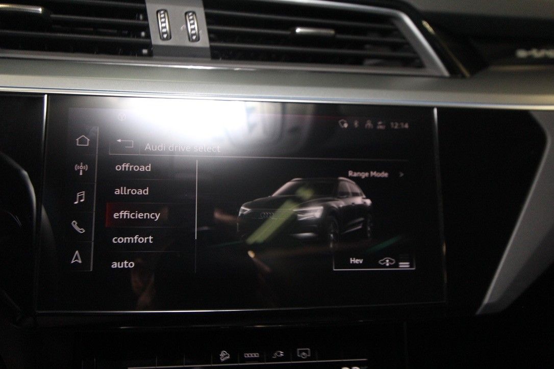 Audi Q8 e-tron