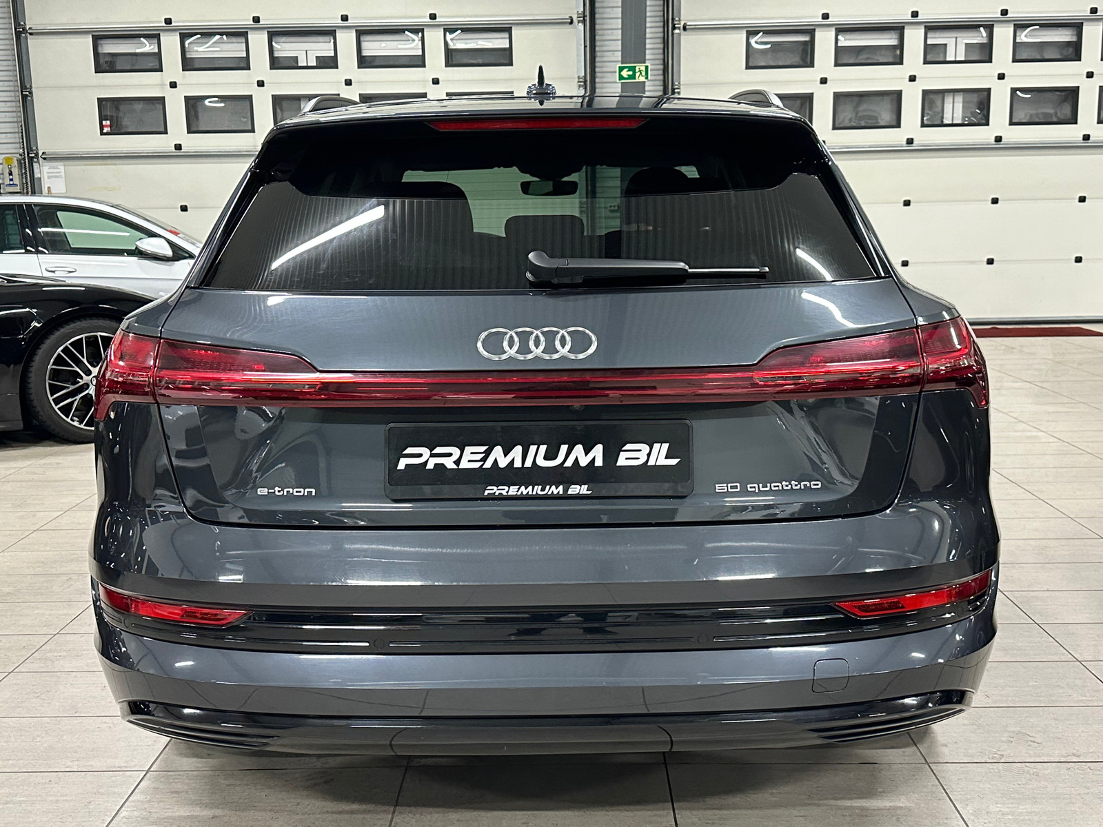 Audi e-tron