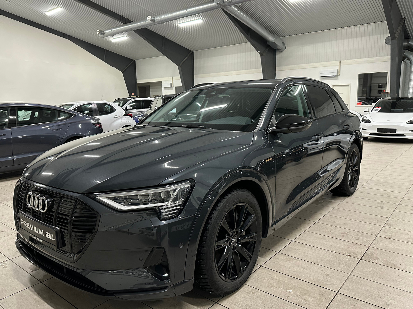 Audi e-tron