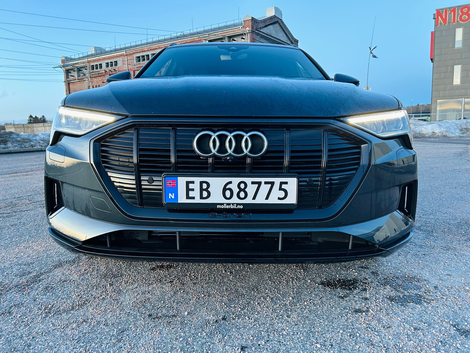 Audi e-tron