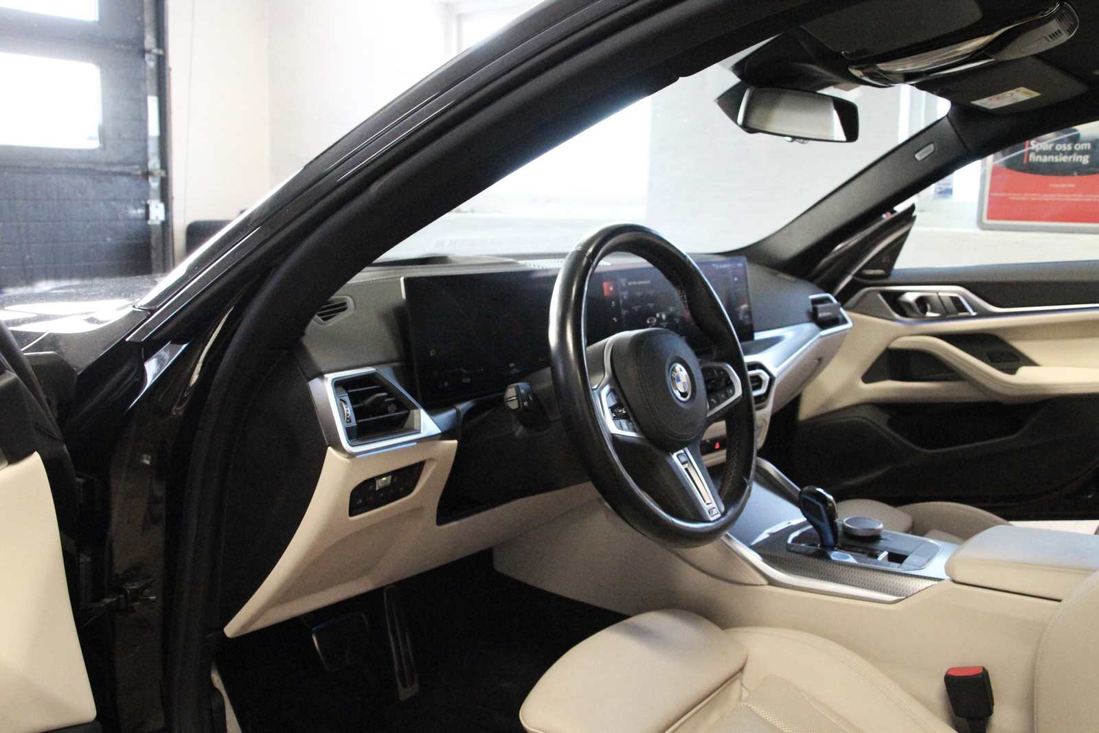 BMW i4 M50