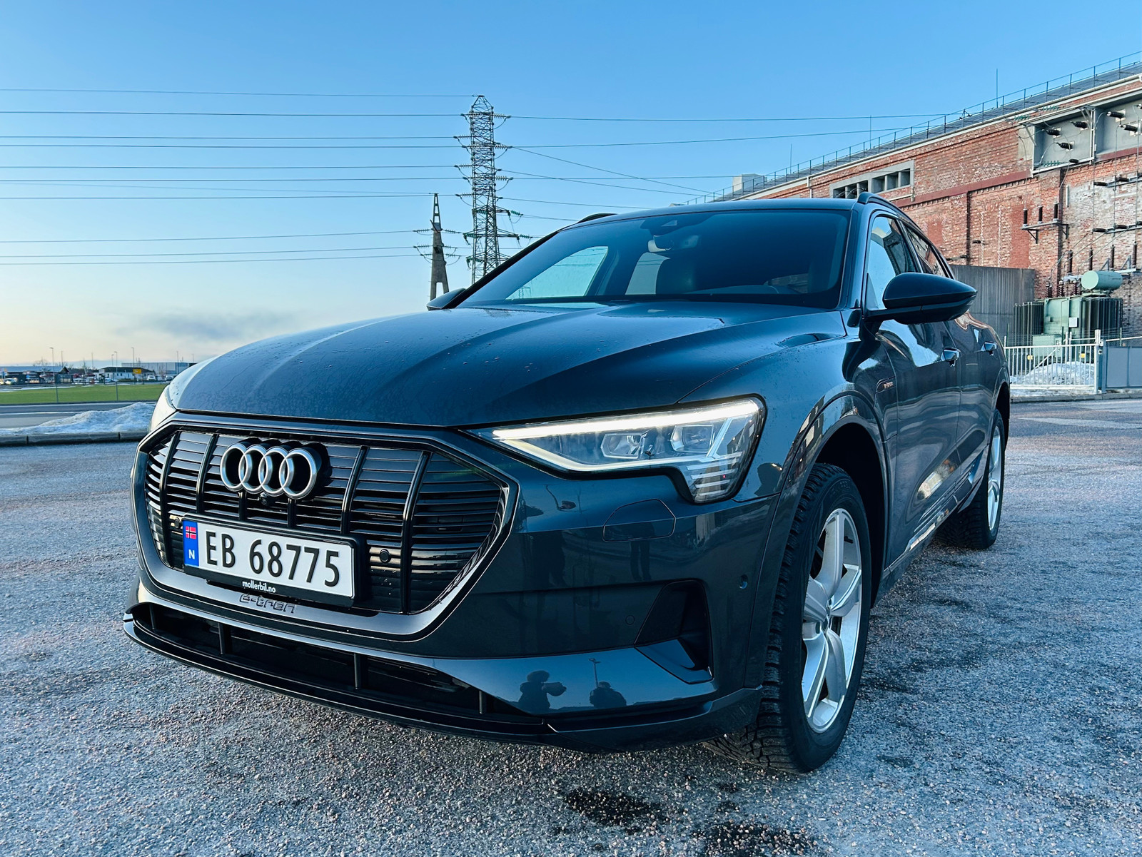 Audi e-tron
