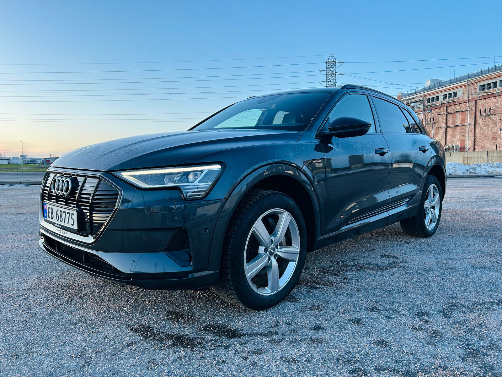 Audi e-tron