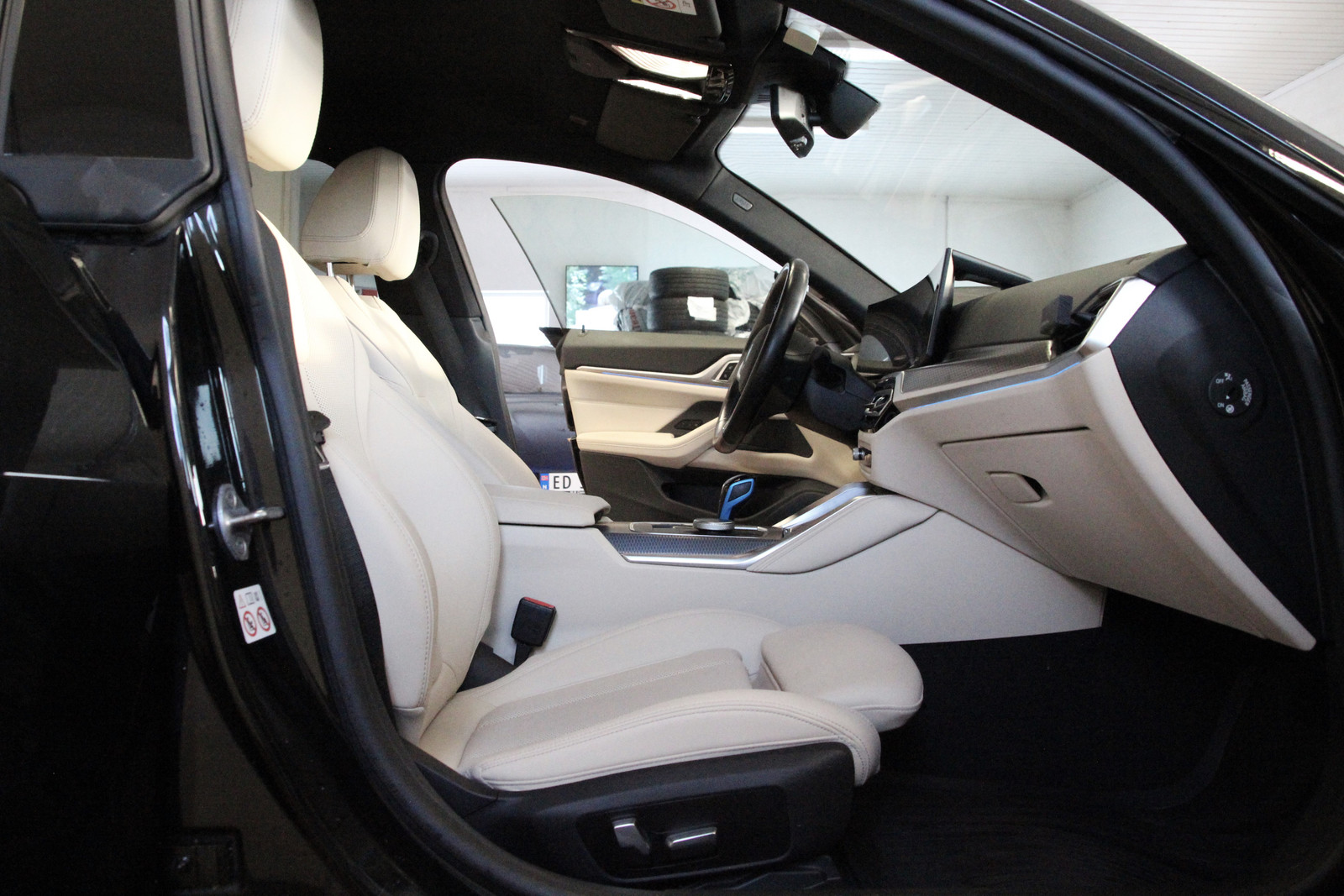 BMW i4 M50