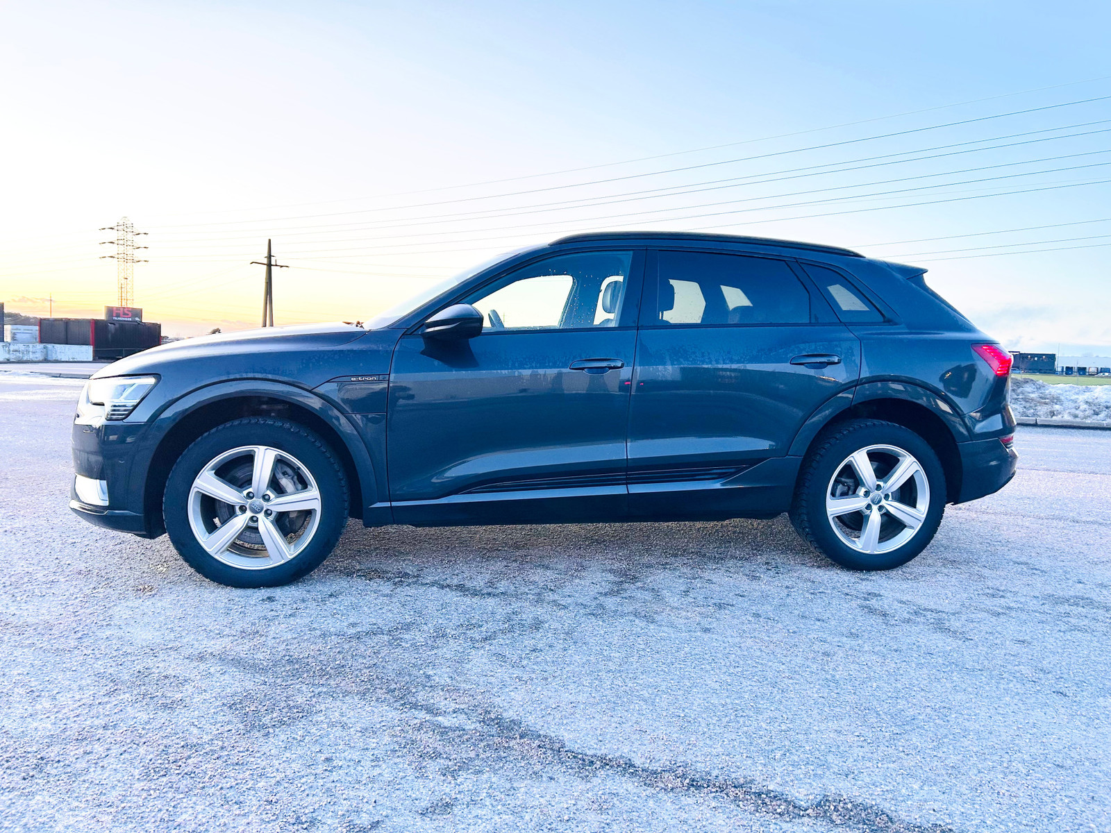 Audi e-tron
