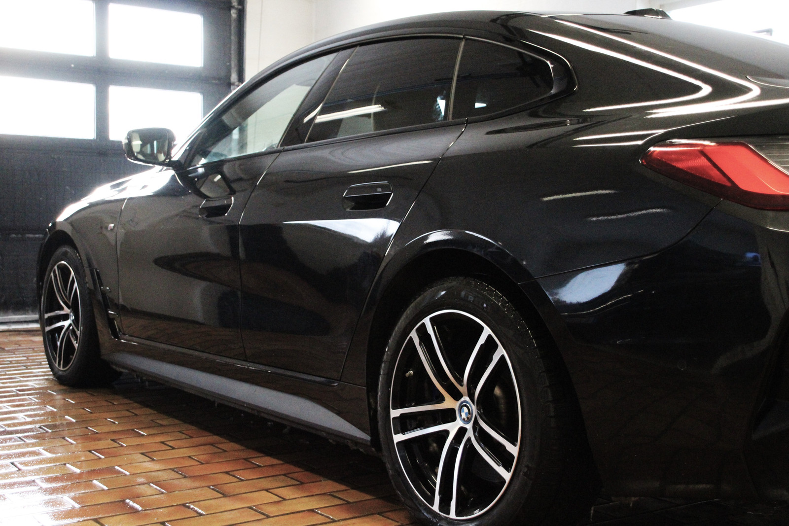BMW i4 M50