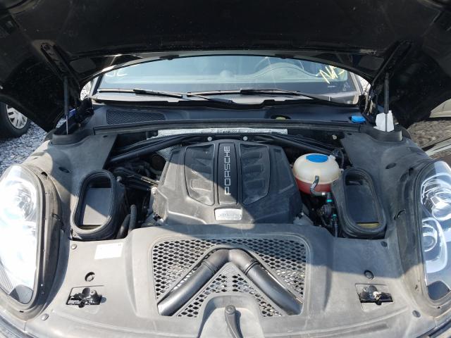 Porsche Macan S 2015