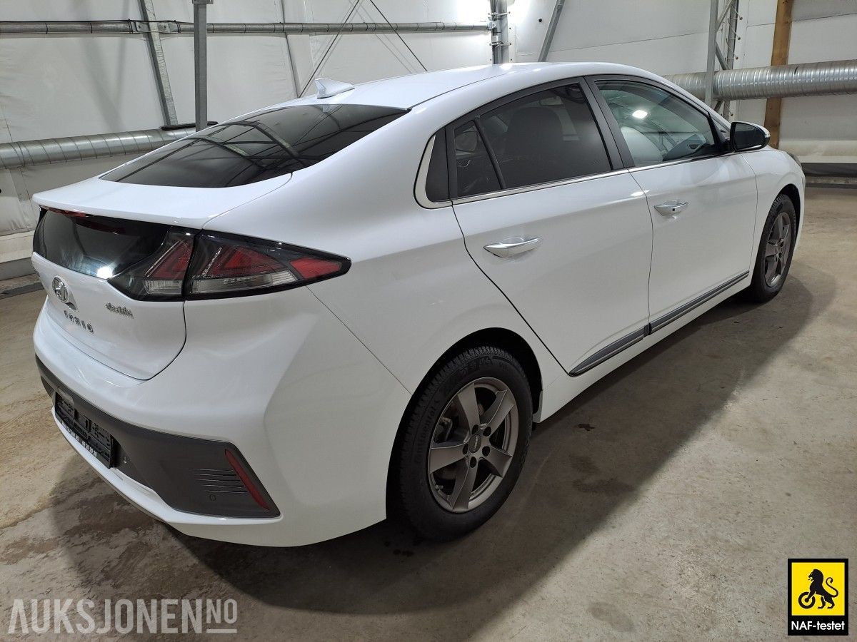 Hyundai IONIQ