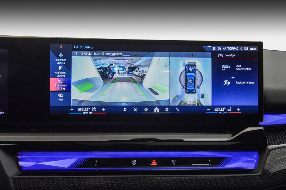 BMW i5 M60