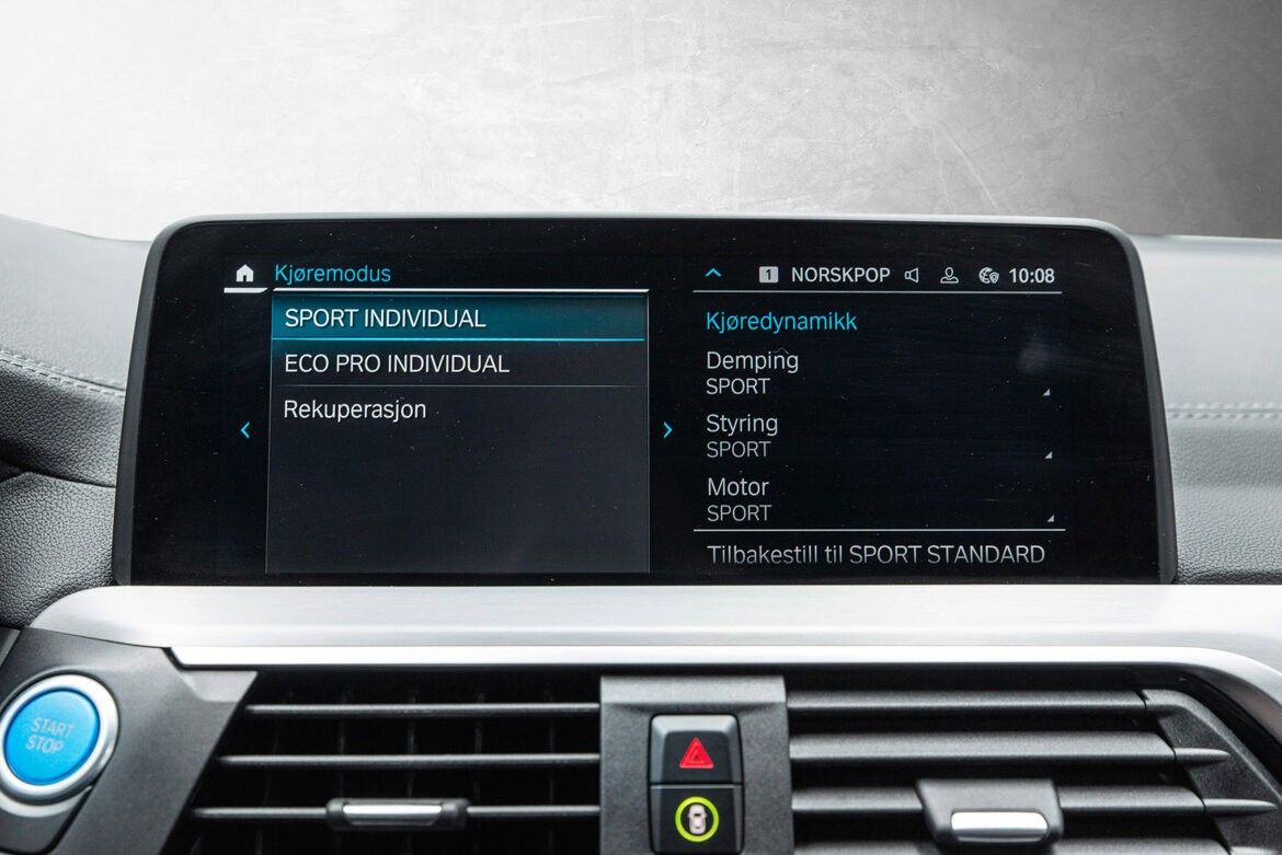 BMW iX3