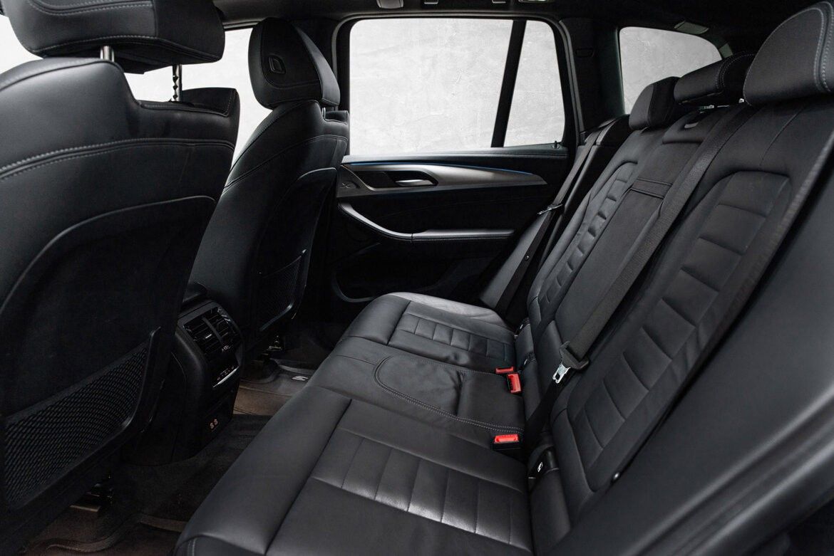 BMW iX3
