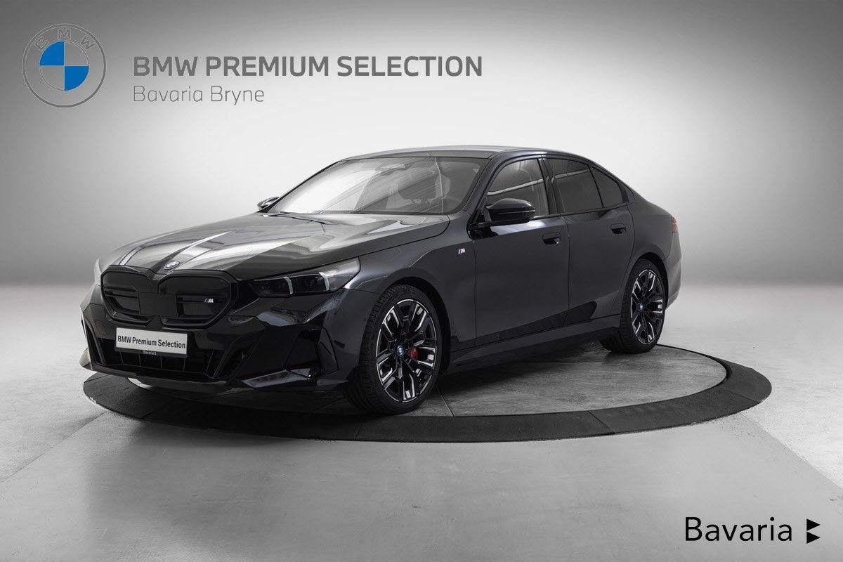 BMW i5 M60