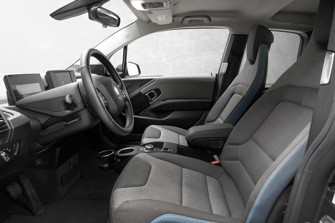 BMW i3