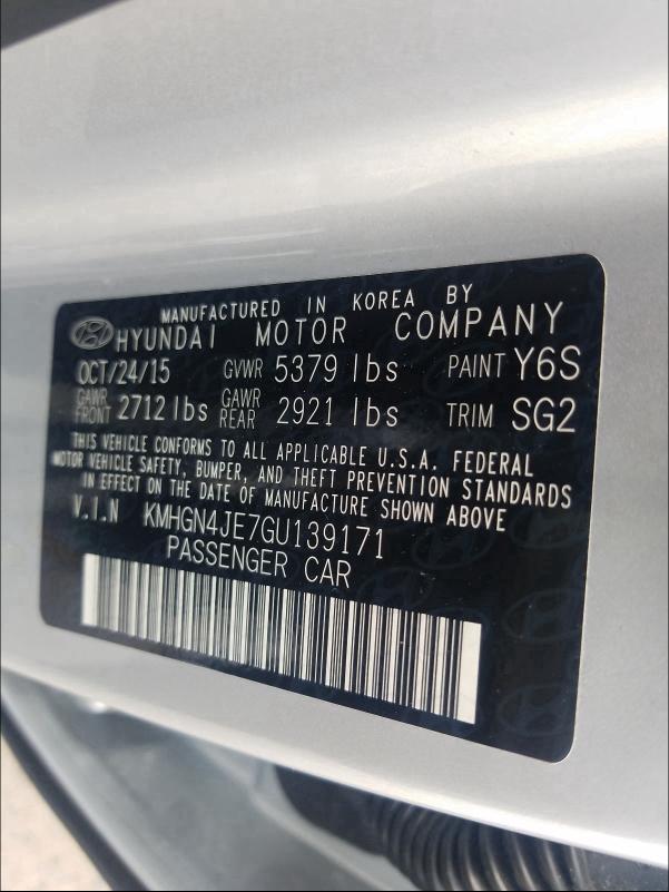 Hyundai Genesis 3 2016
