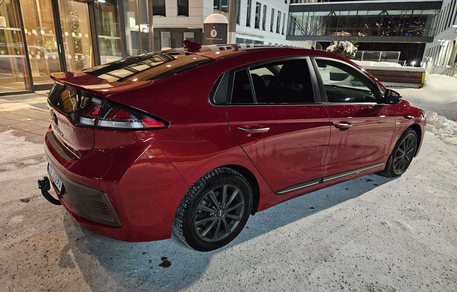 Hyundai IONIQ