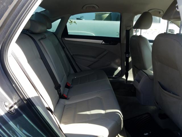 Volkswagen Passat SE 2012