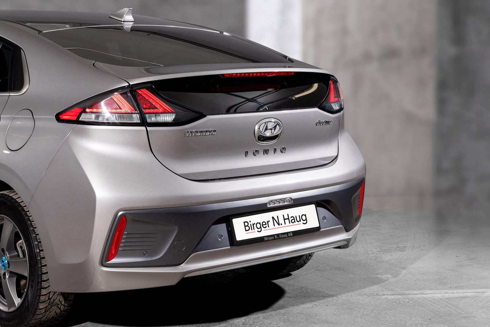 Hyundai IONIQ