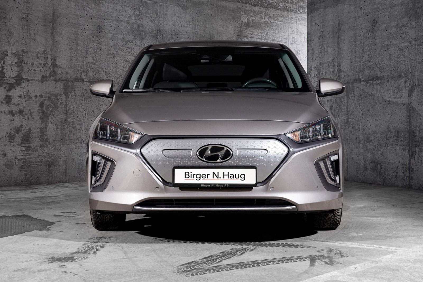 Hyundai IONIQ
