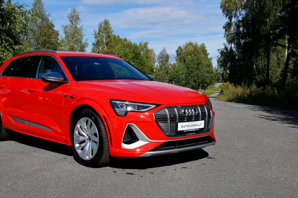 Audi e-tron