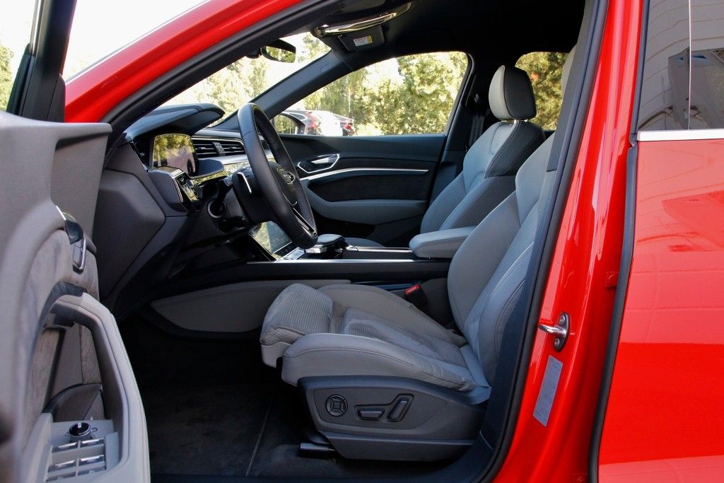 Audi e-tron