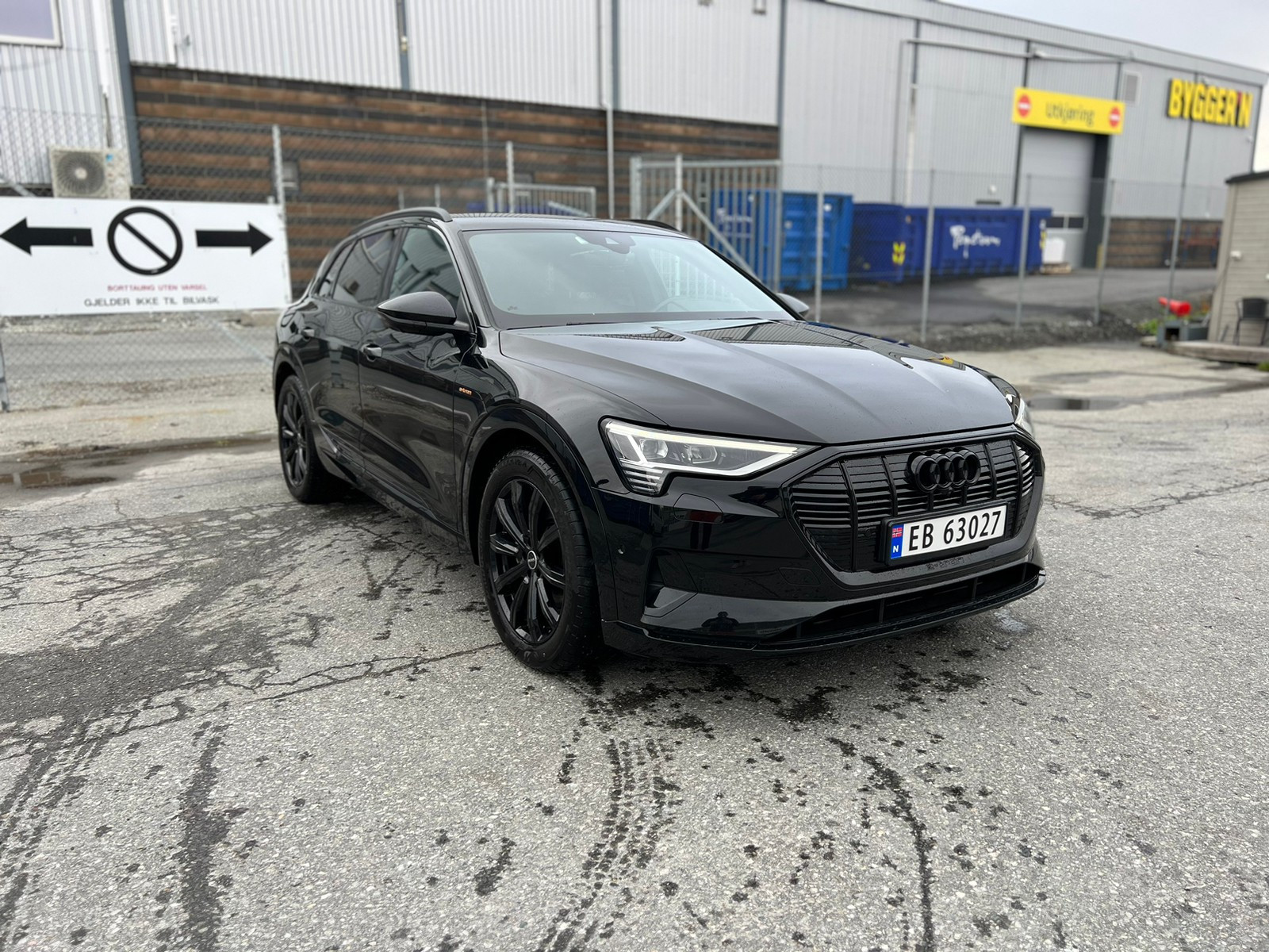 Audi e-tron