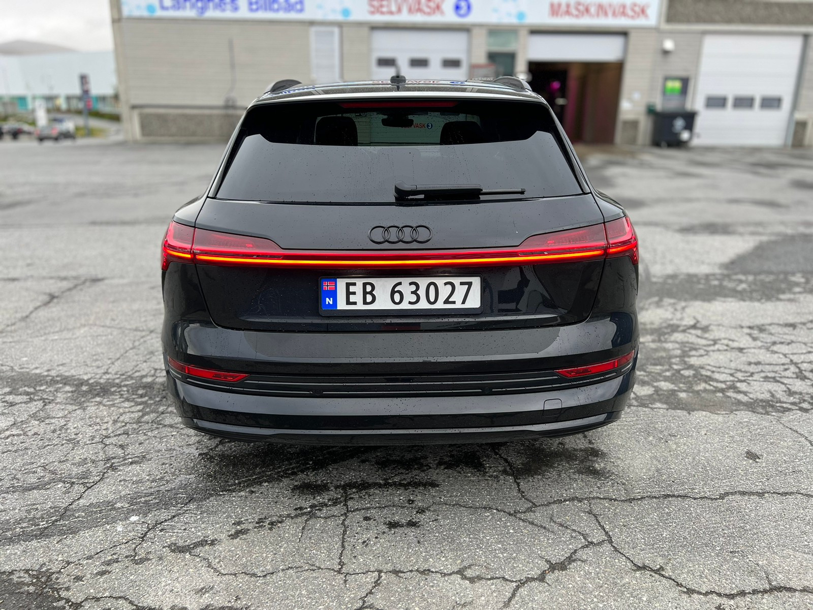 Audi e-tron