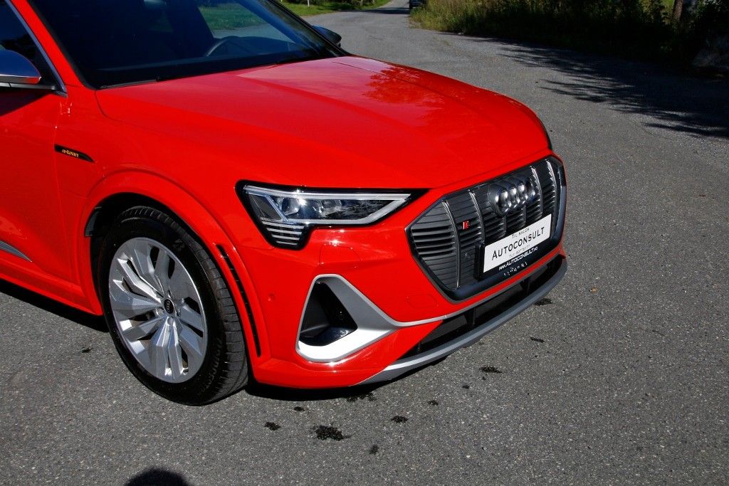 Audi e-tron