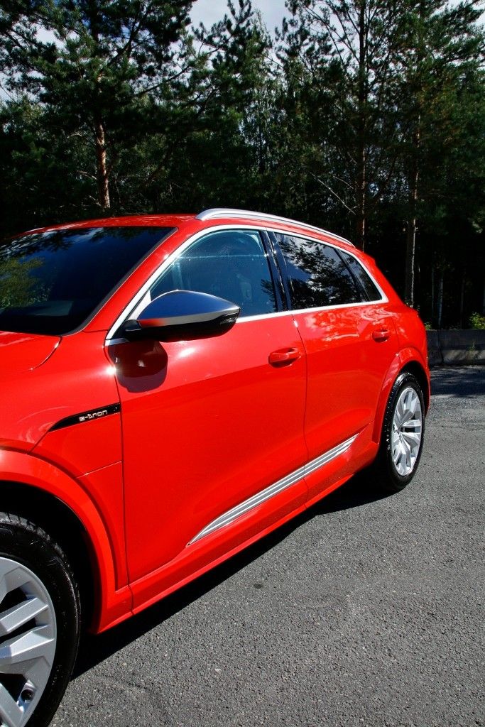 Audi e-tron