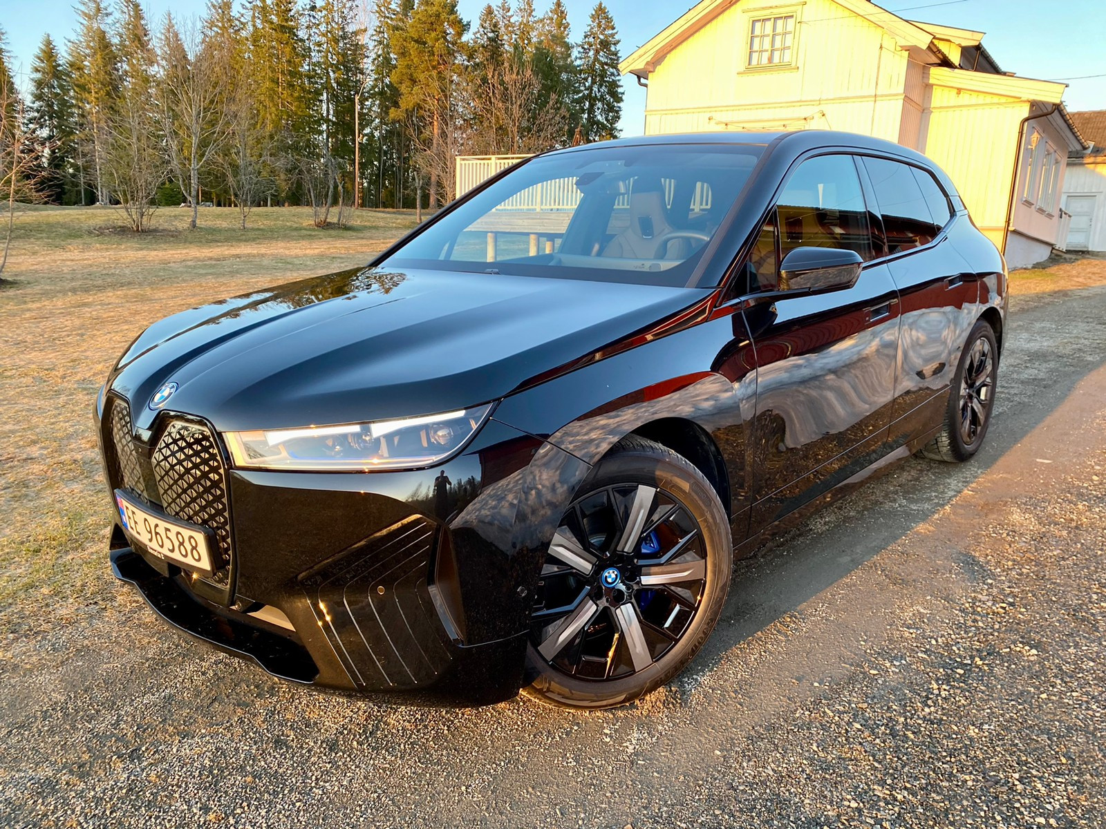 BMW iX xDrive 40