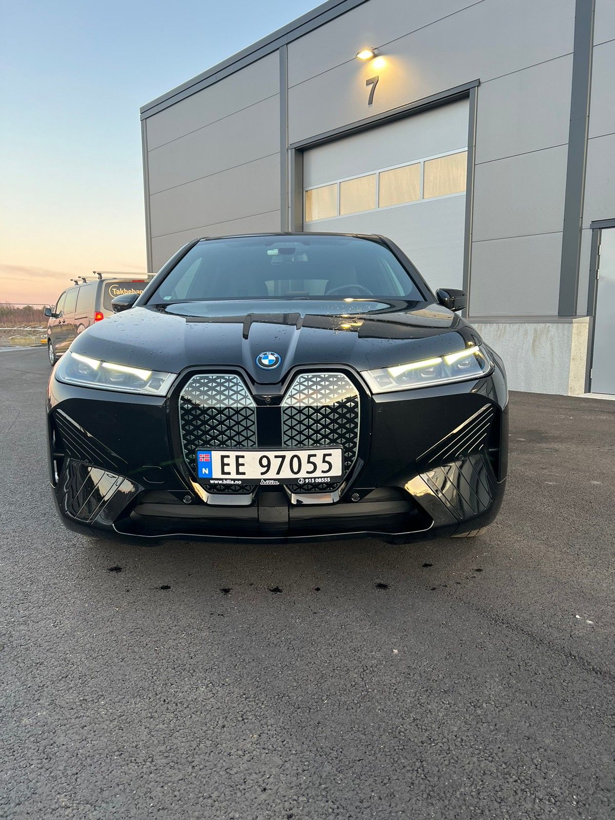 BMW iX xDrive 40
