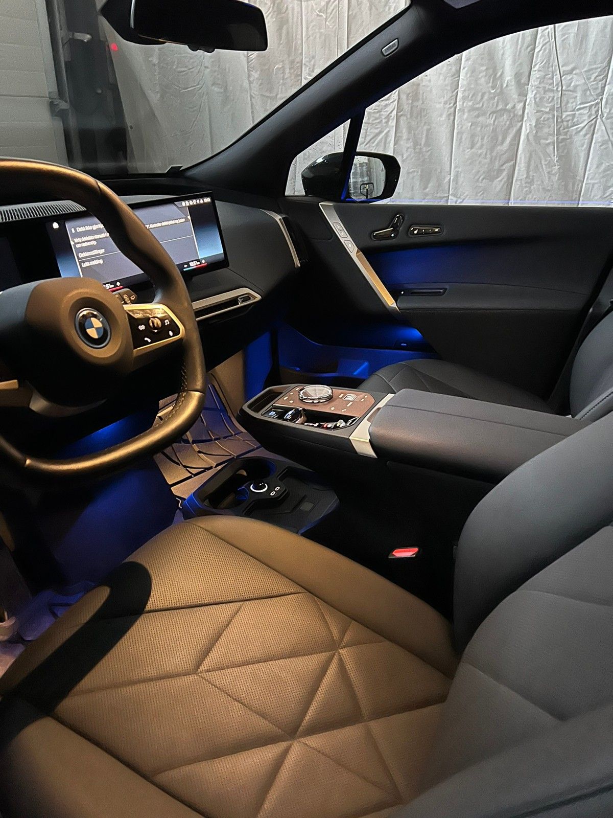 BMW iX xDrive 40