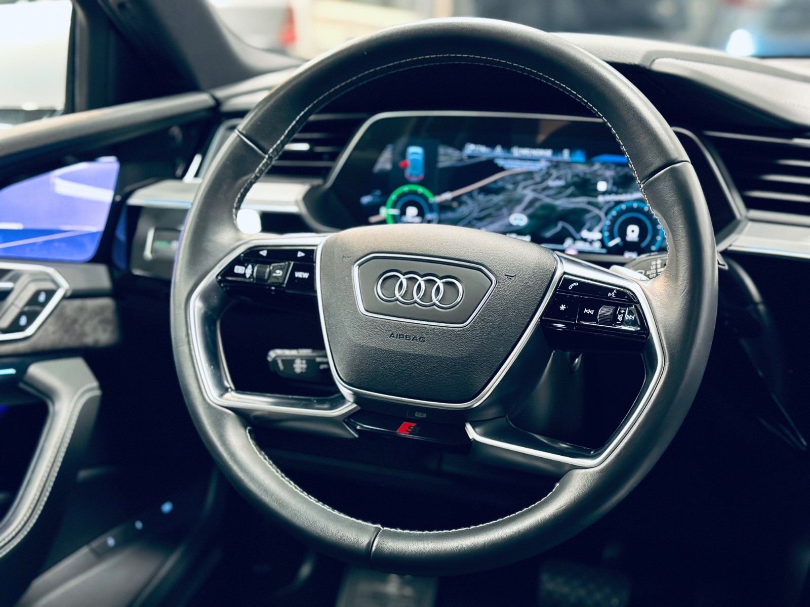 Audi e-tron
