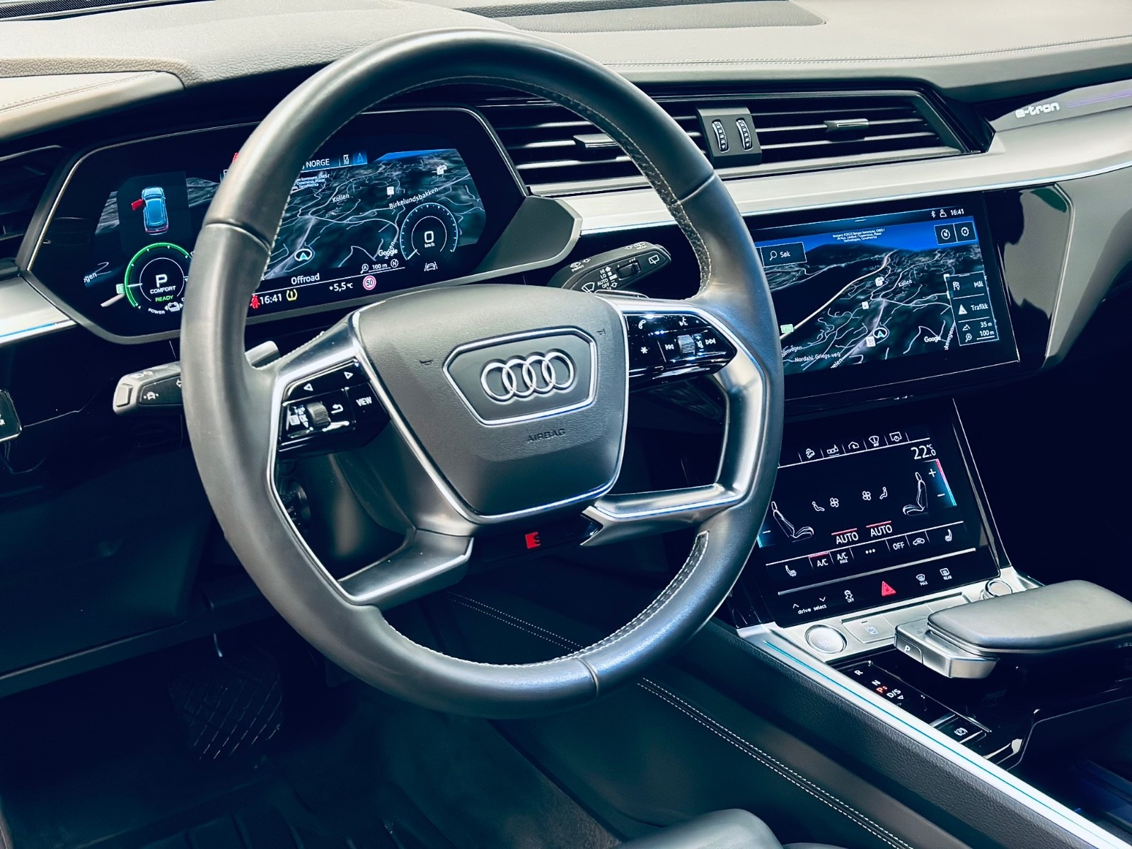 Audi e-tron