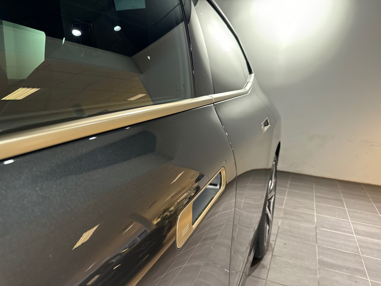 BMW iX xDrive 40