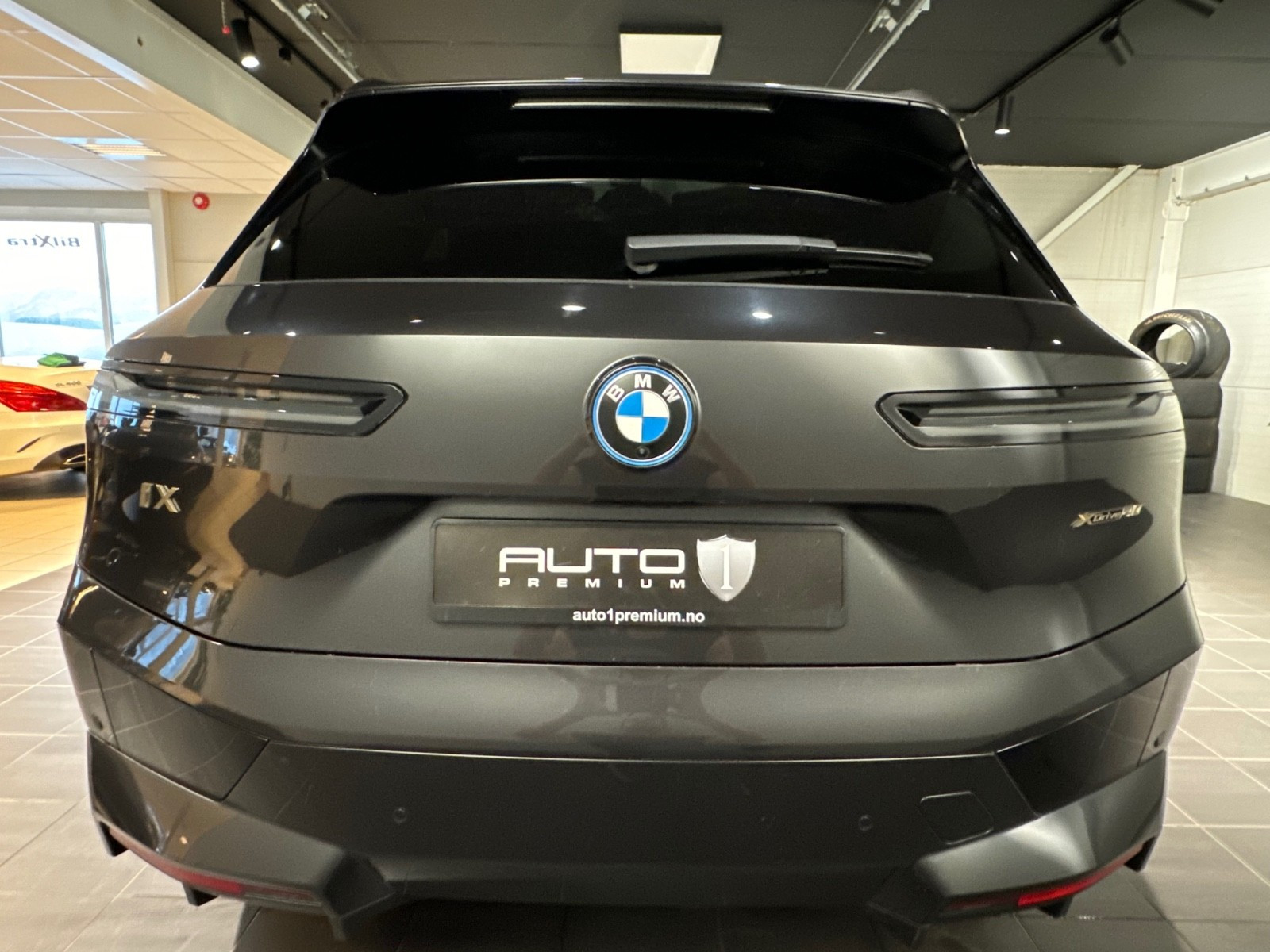 BMW iX xDrive 40
