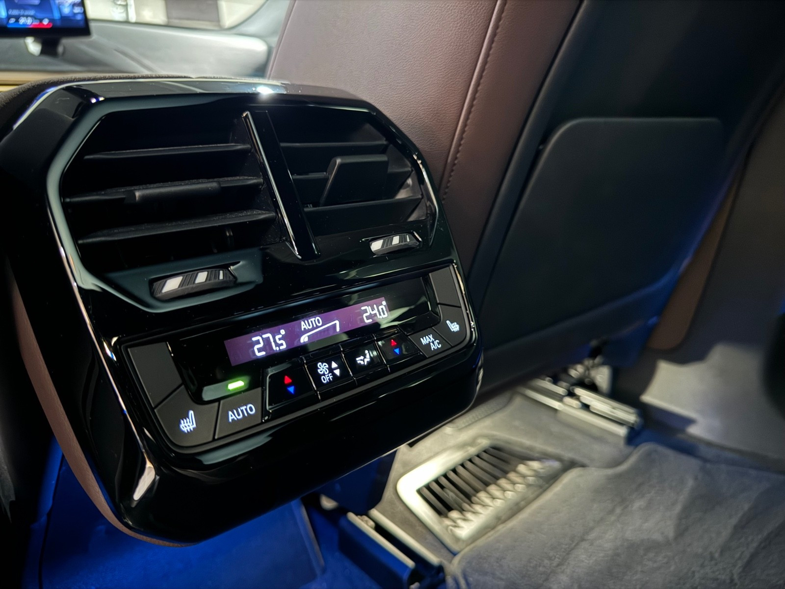 BMW iX xDrive 40