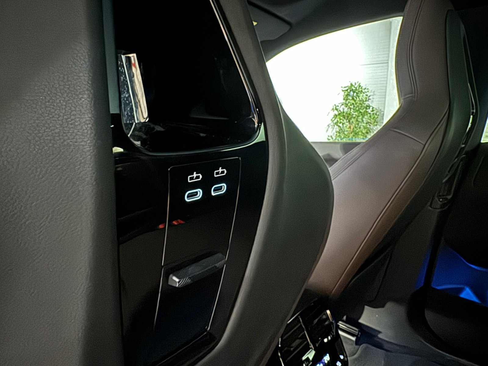 BMW iX xDrive 40