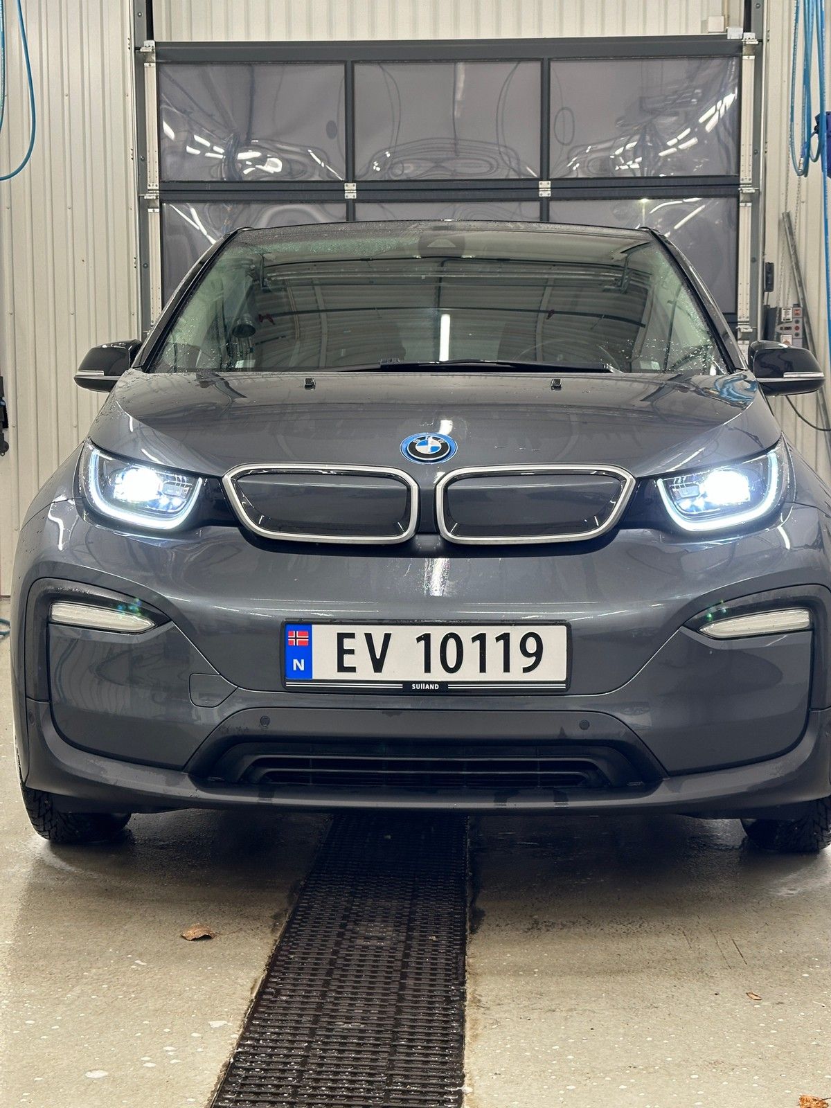 BMW i3