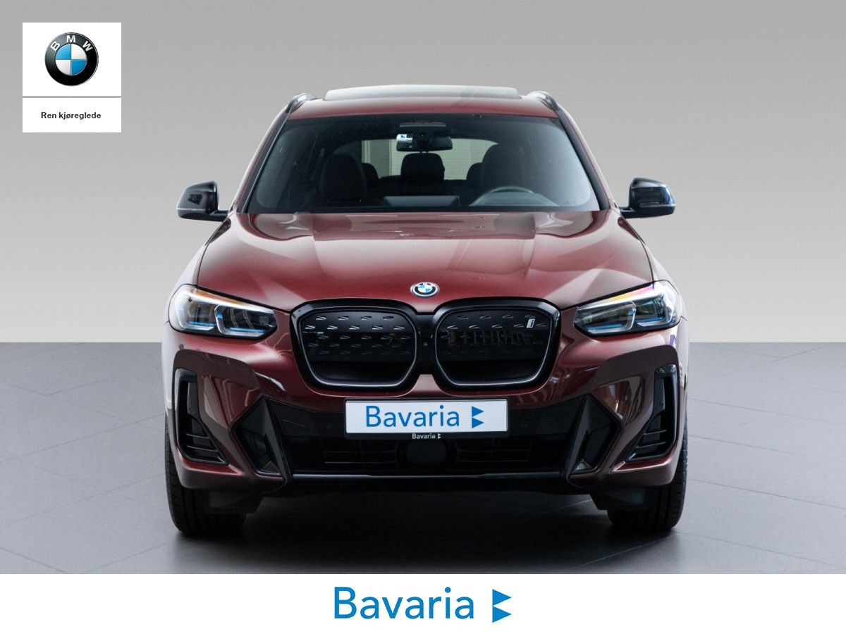 BMW iX3