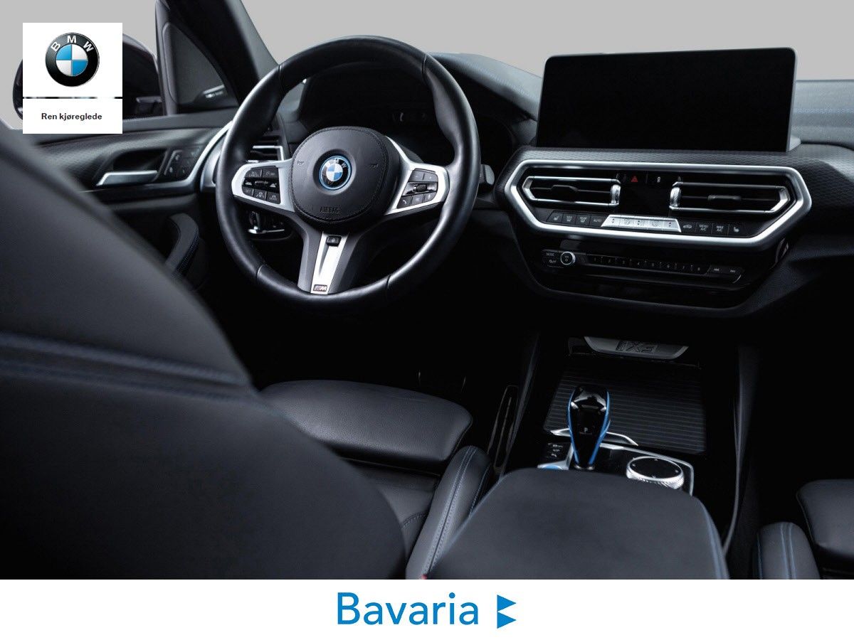 BMW iX3