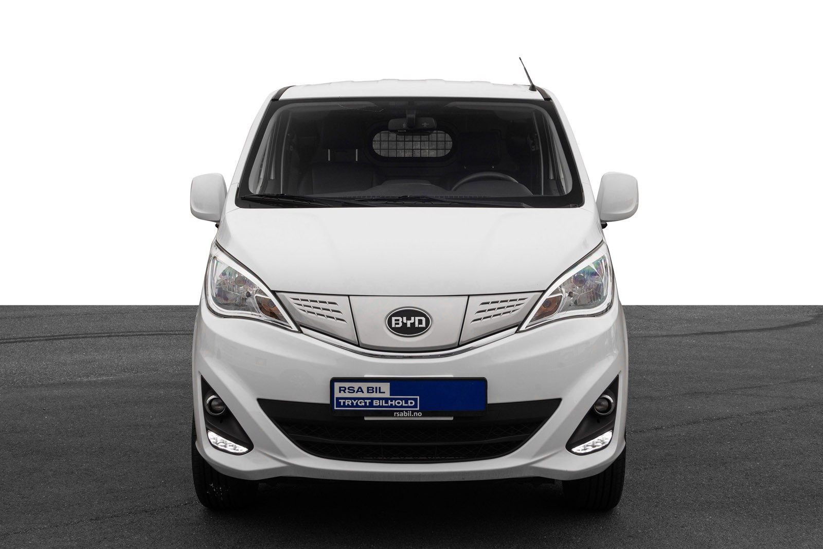 BYD T3